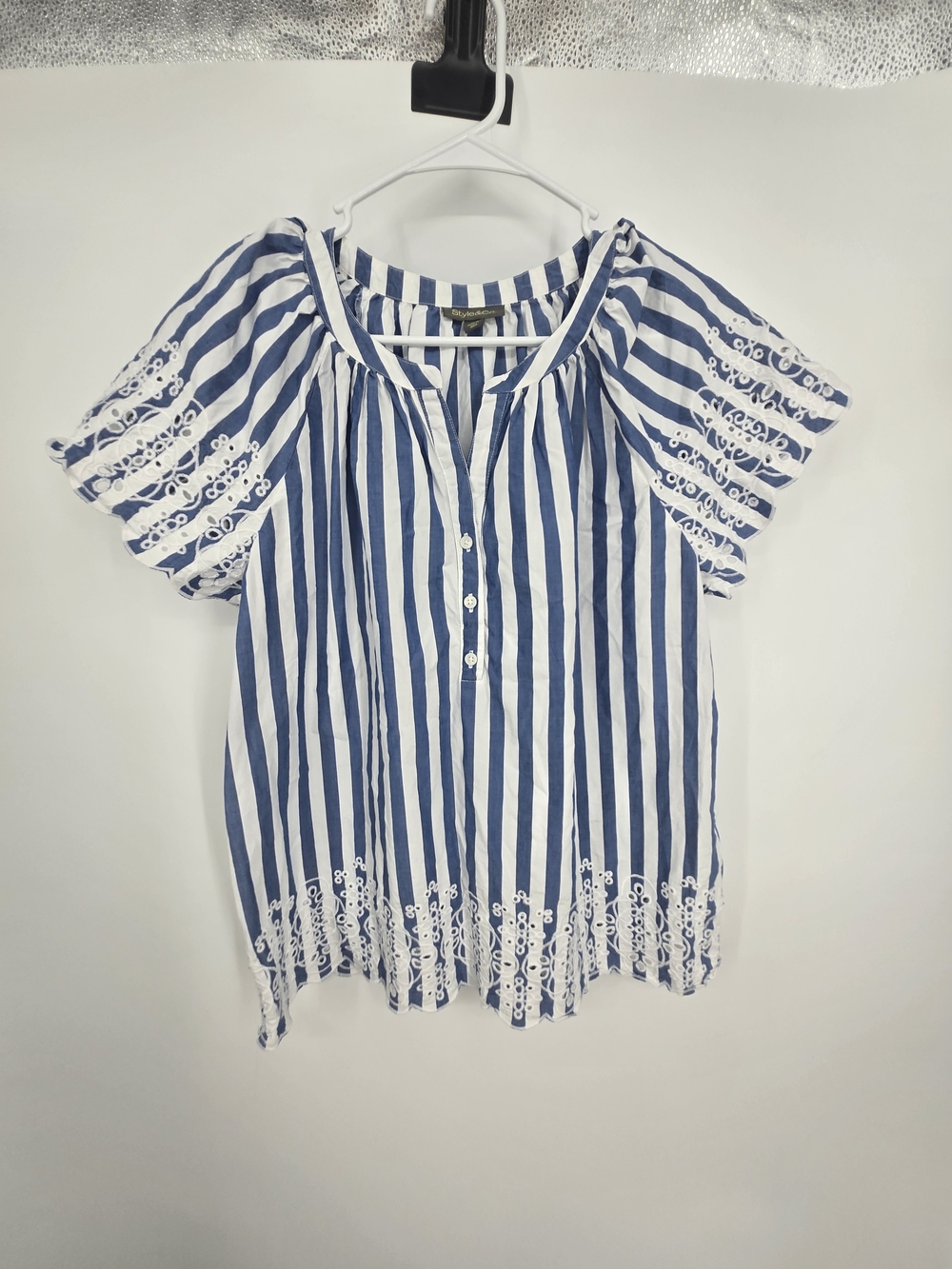 Style & Co. Navy and White Striped Eyelet Peasant Top Medium (8670)